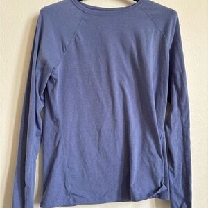 L.L. Bean Blue Long Sleeve Sun Smart Crewneck, XS
